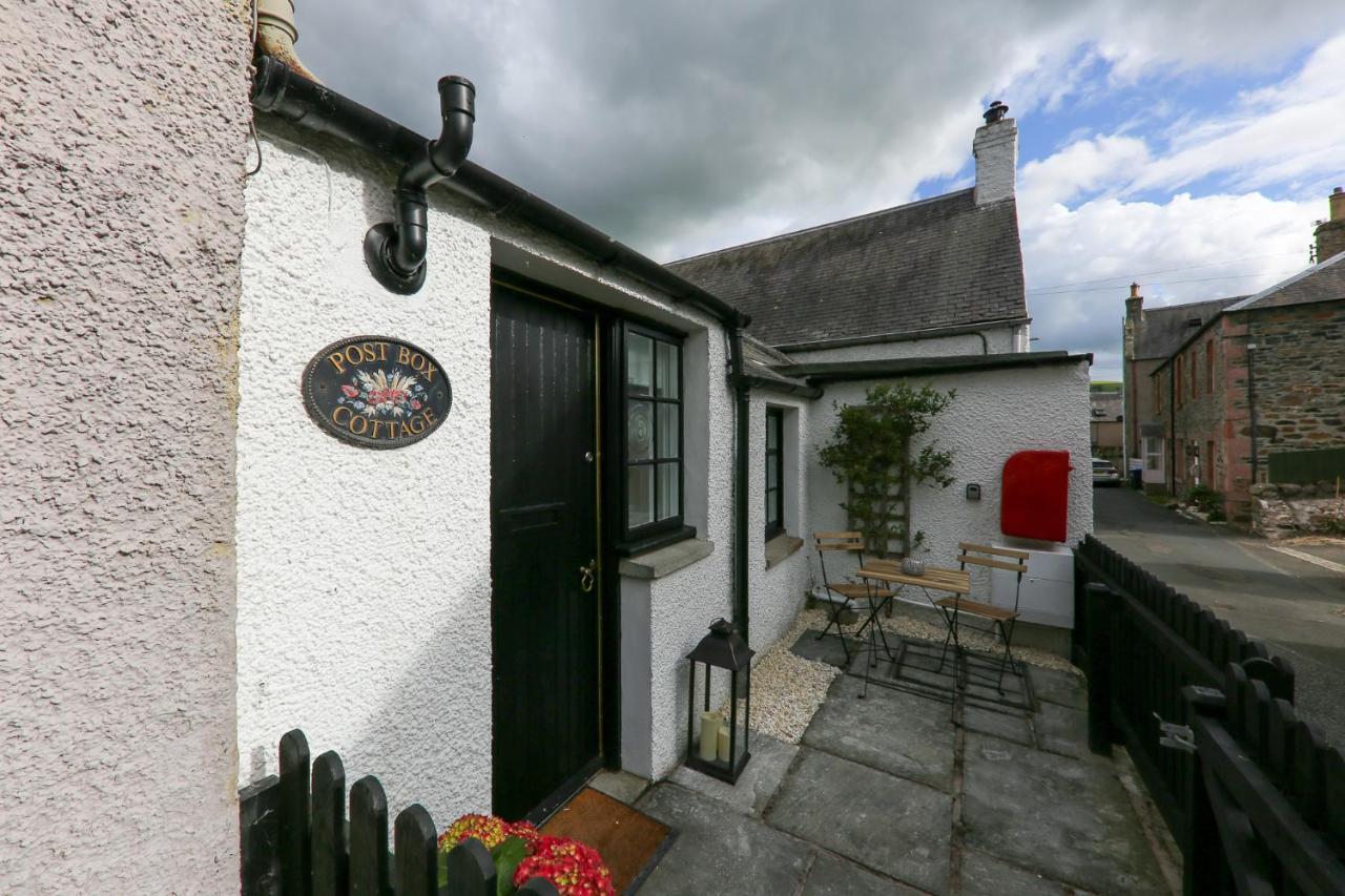 Postbox Apartment