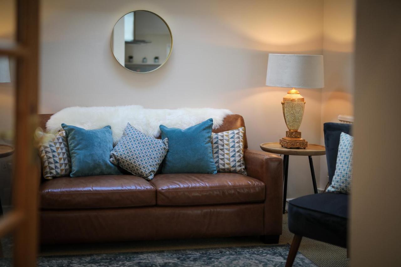 Postbox Apartment Melrose